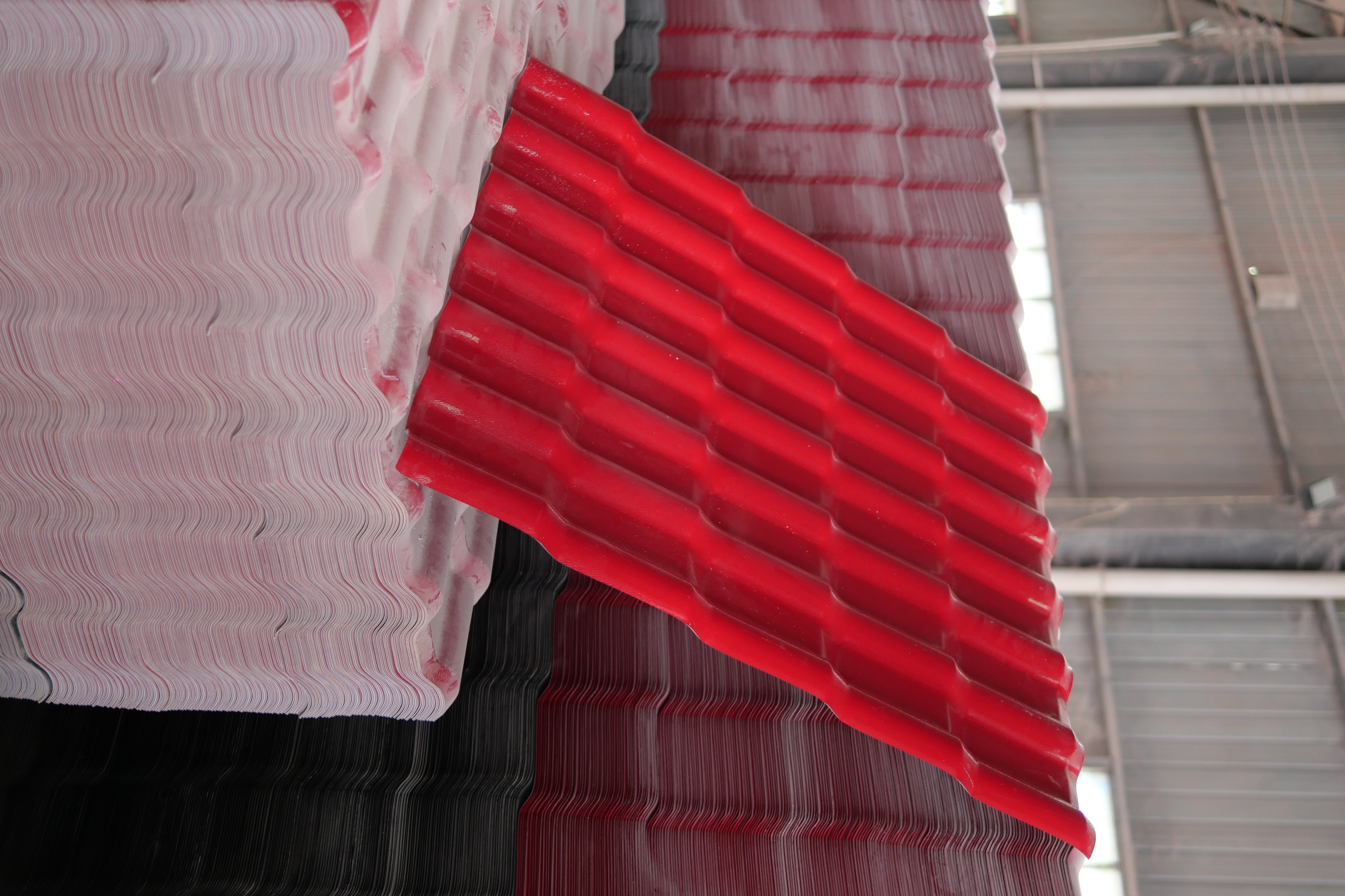 New Trends in the Resin Roofing Industry: Lightweight, Weather Resistance and Growing Overseas Demand